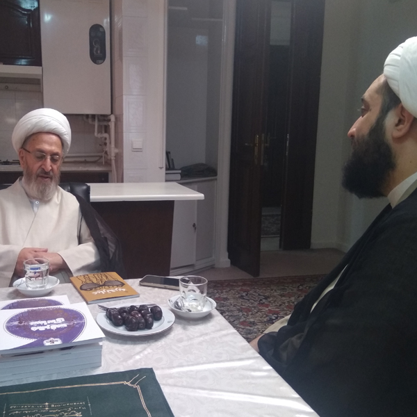 نظر حضرت آیت الله سبحانی درباره آثار و کتب تالیفی استاد وکیلی